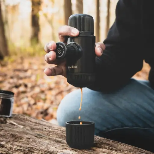 Cafetiere portable Wacaco Nanopresso pompe manuelle