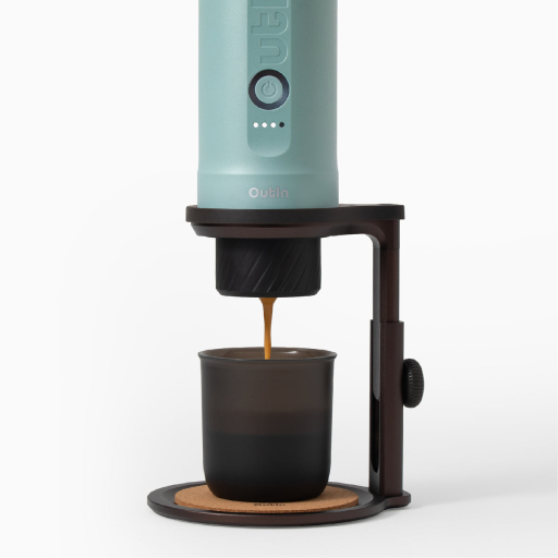 Machine à café portable Outin Nano 2 vert canyon avec capsules compatibles Nespresso et café moulu